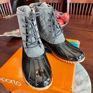 Sporto Womens Duck Boots with lace up Closure and side zipper